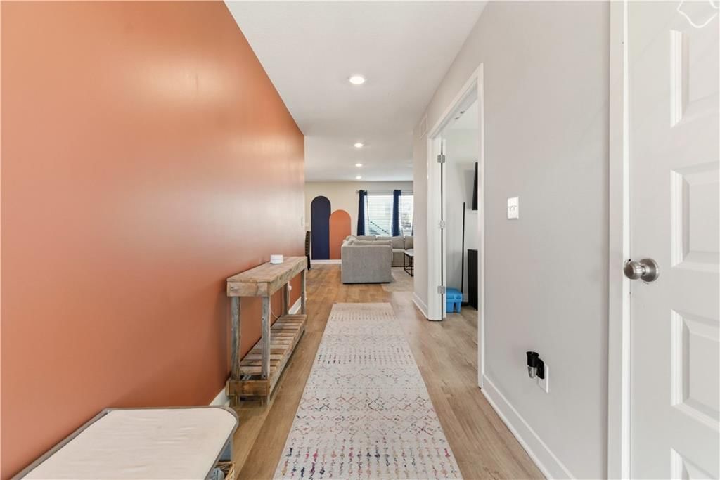 8913 SW 8th Street — photo 11
