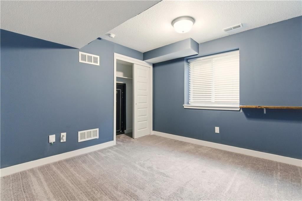 8913 SW 8th Street — photo 32
