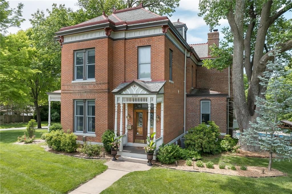 2204 Ashland Avenue, St Joseph, MO