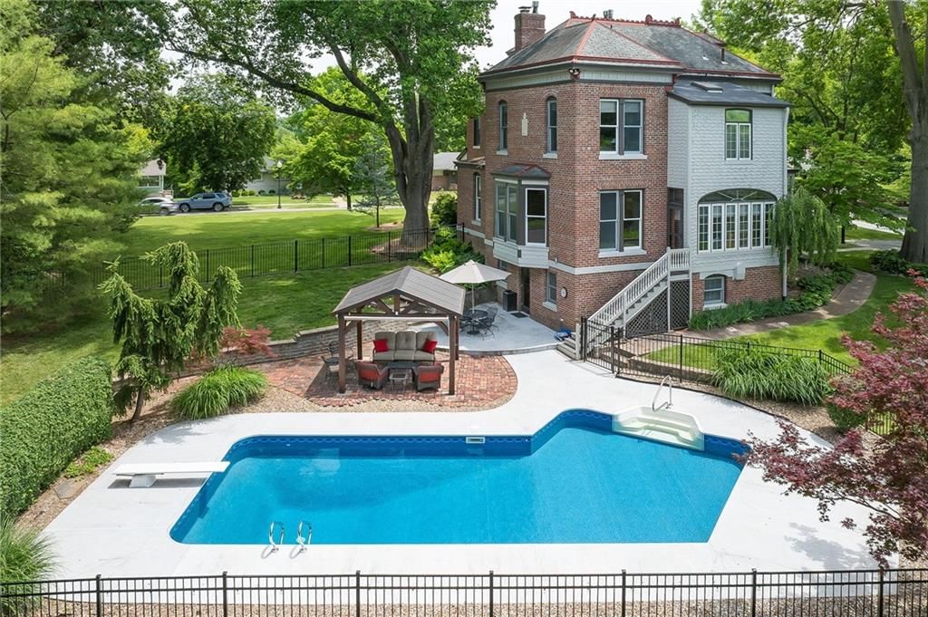 2204 Ashland Avenue — photo 7