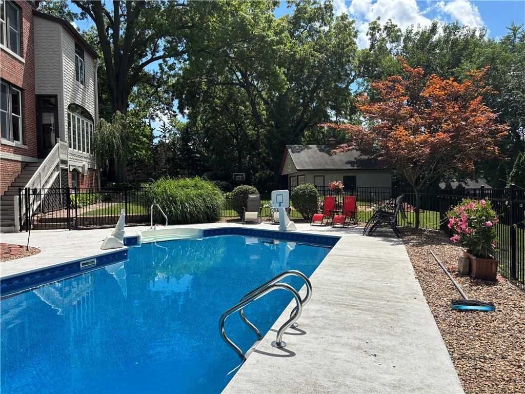 2204 Ashland Avenue — photo 14