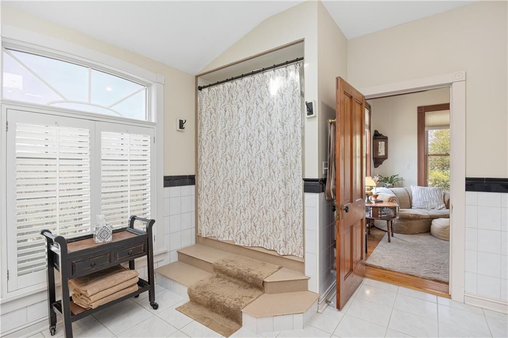 2204 Ashland Avenue — photo 76