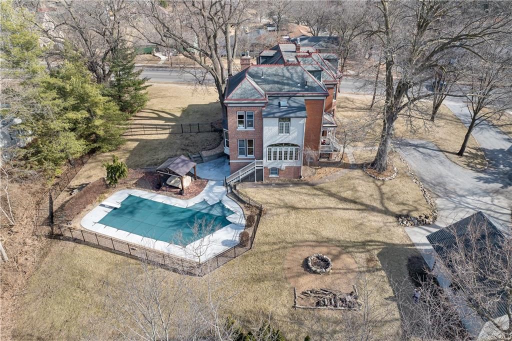 2204 Ashland Avenue — photo 86