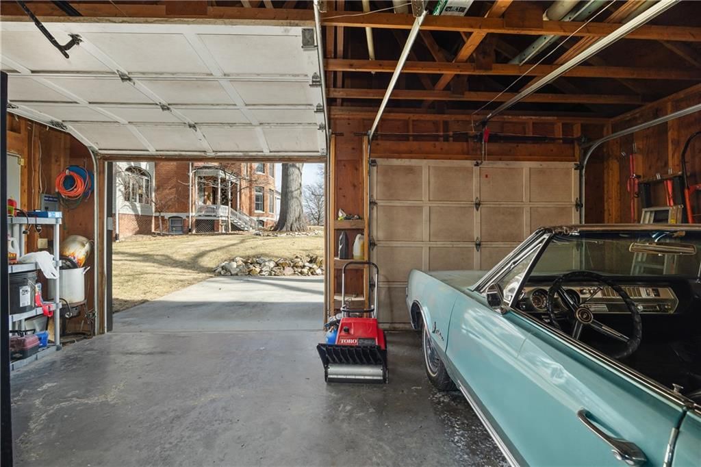 2204 Ashland Avenue — photo 92