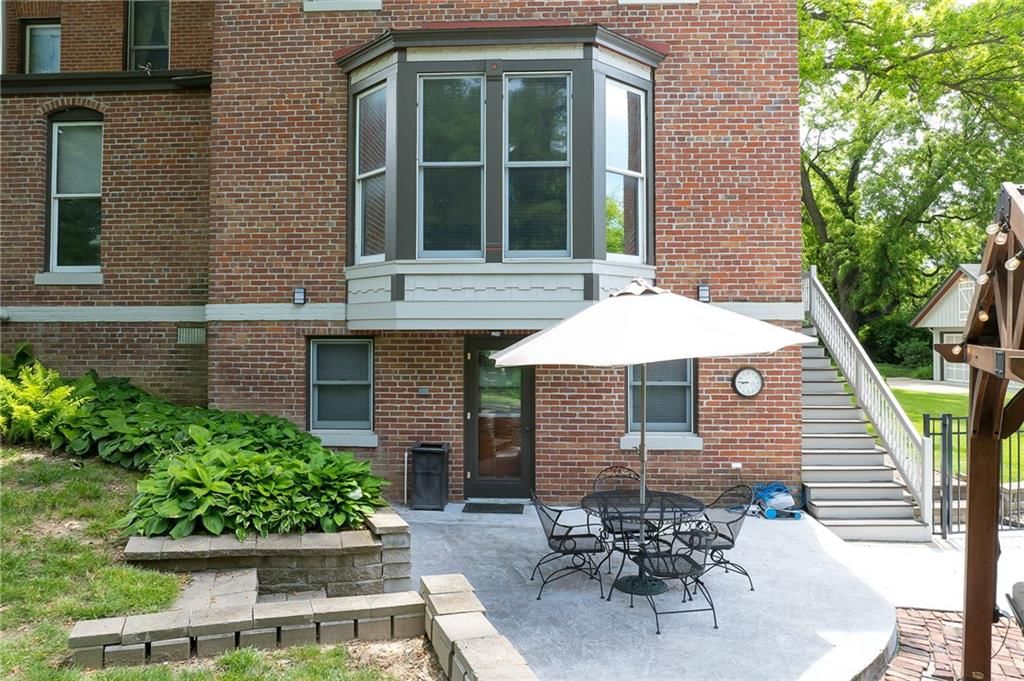 2204 Ashland Avenue — photo 95