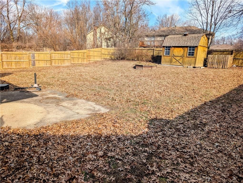 8113 N Serene Avenue — photo 49