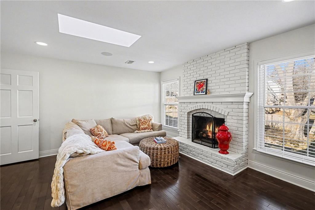 410 W 130th Terrace — photo 27