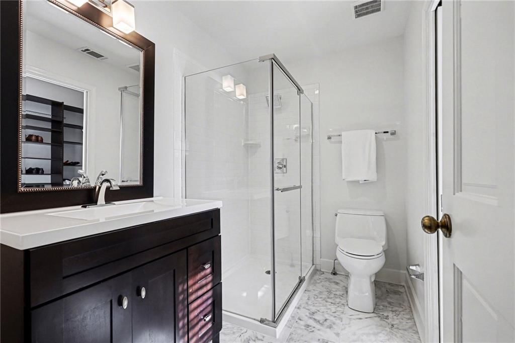 410 W 130th Terrace — photo 33