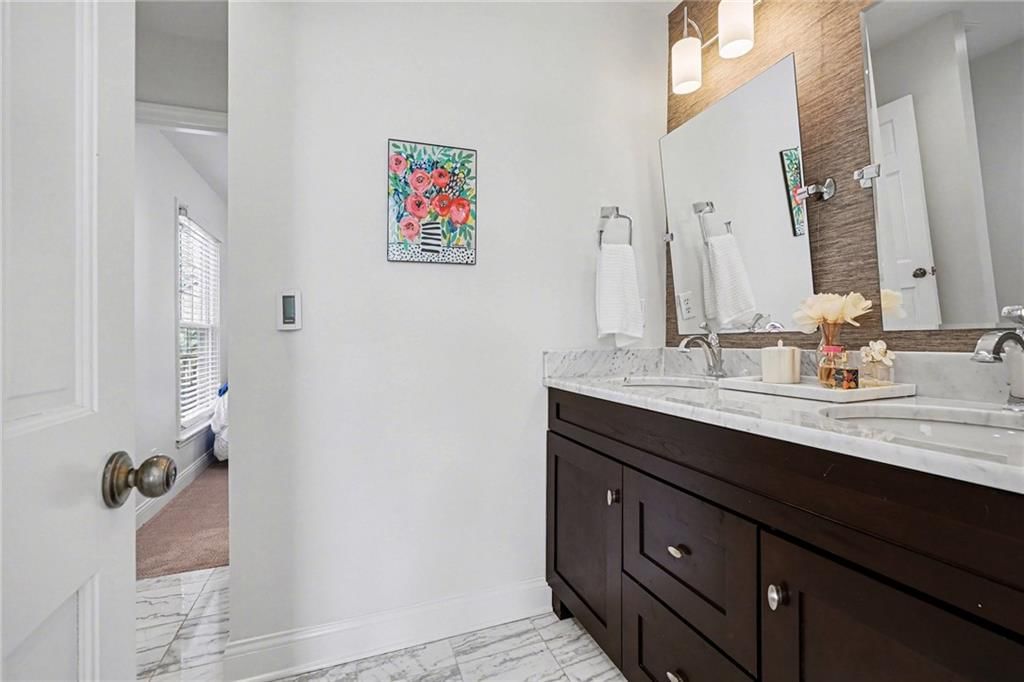 410 W 130th Terrace — photo 36