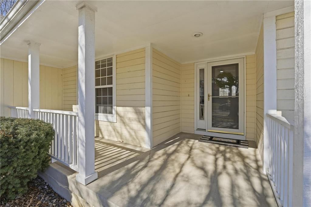 1403 Red Bud Avenue — photo 8