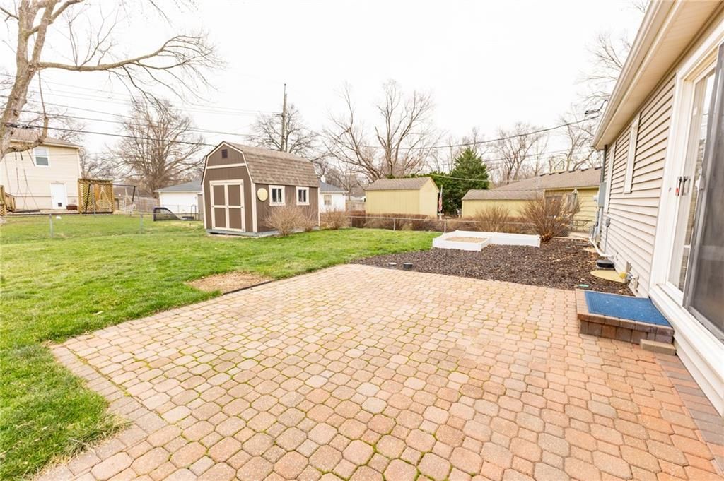 10241 Woodson Drive — photo 22