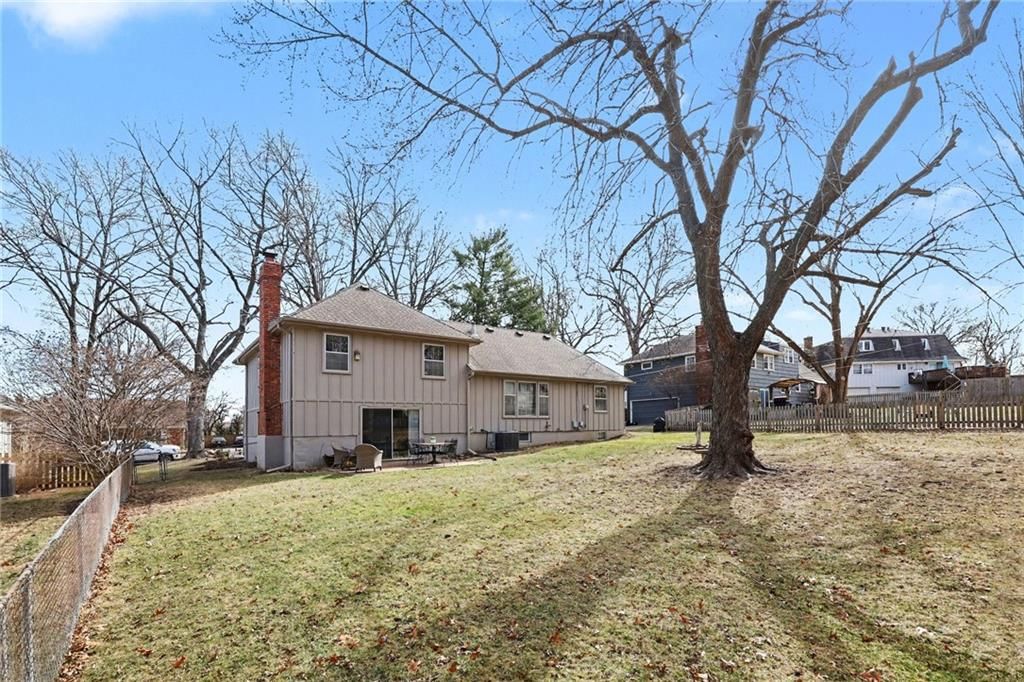 11806 Cherry Street — photo 27