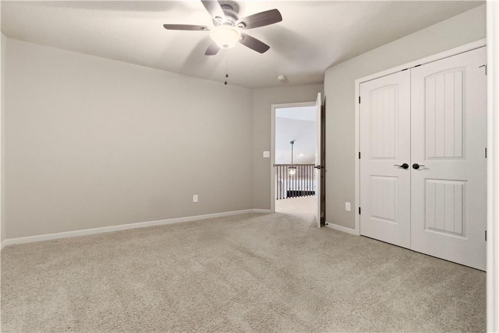 1559 Brompton Lane — photo 45