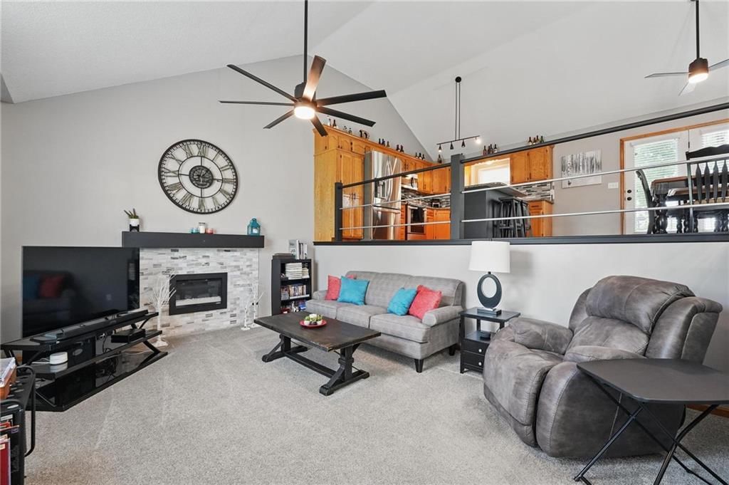 1108 NE Woodbury Court — photo 4