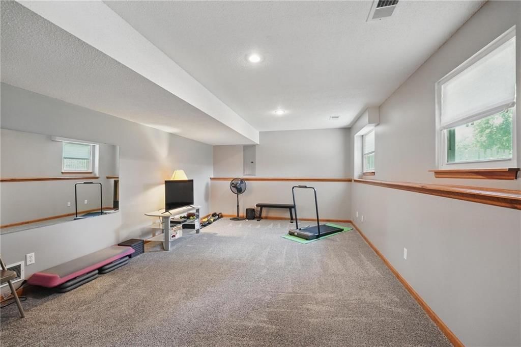 1108 NE Woodbury Court — photo 24