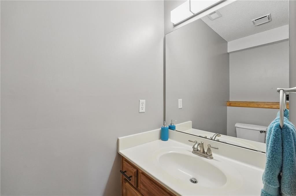 1108 NE Woodbury Court — photo 27