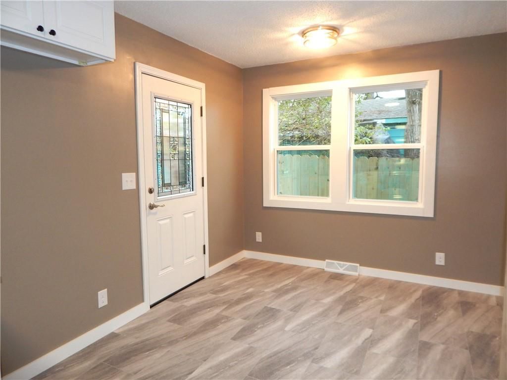 5820 NE 60th Street — photo 7