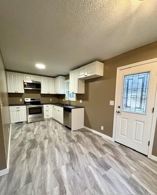 5820 NE 60th Street — photo 9