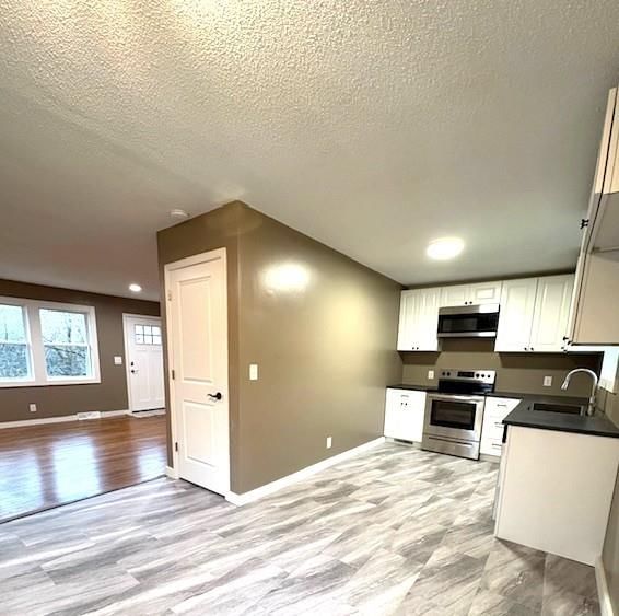 5820 NE 60th Street — photo 10
