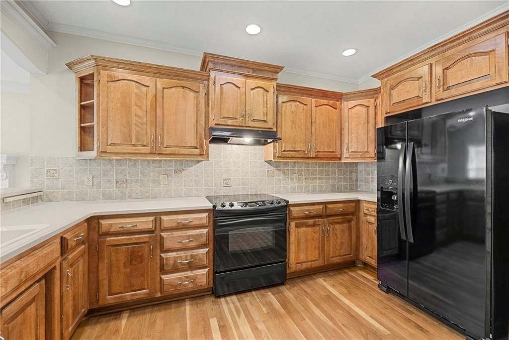 5418 W 145th Street — photo 15