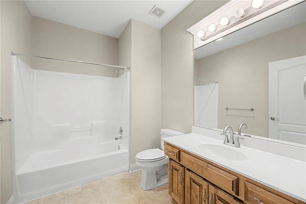 5418 W 145th Street — photo 27