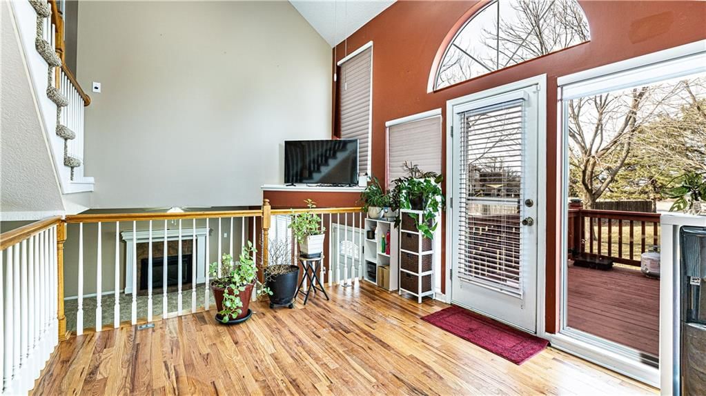 308 SW Chatham Circle — photo 2