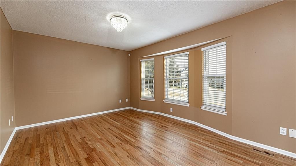 308 SW Chatham Circle — photo 7