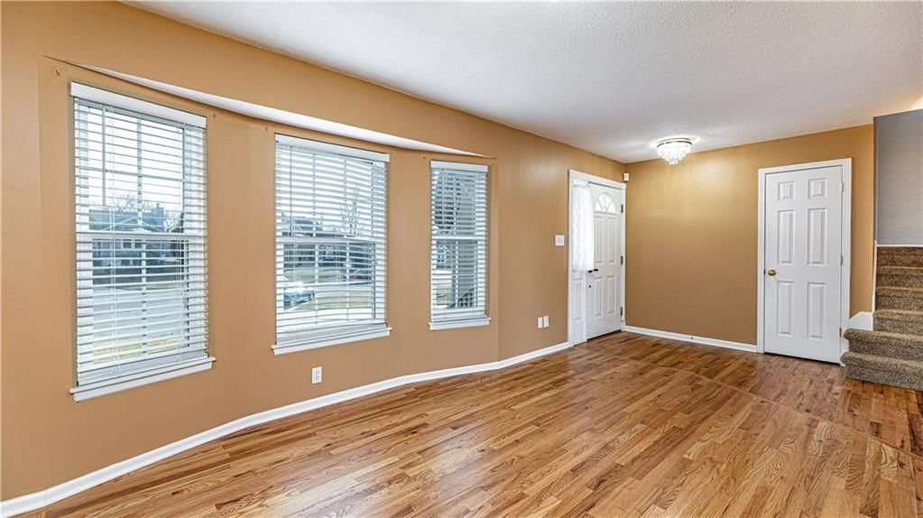 308 SW Chatham Circle — photo 8