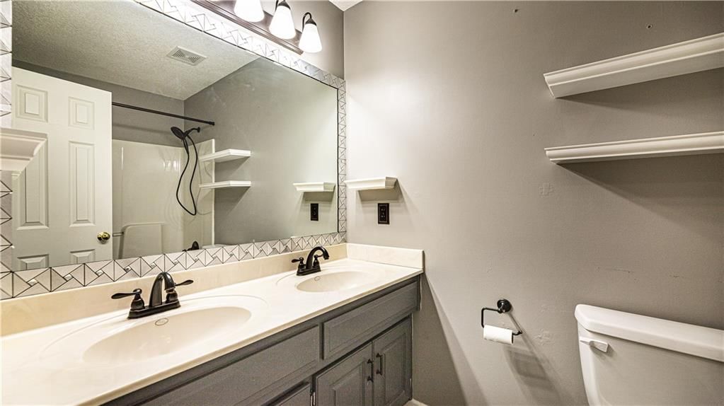 308 SW Chatham Circle — photo 19