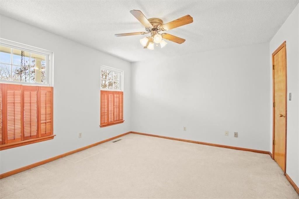 1702 S Pollard Avenue — photo 14