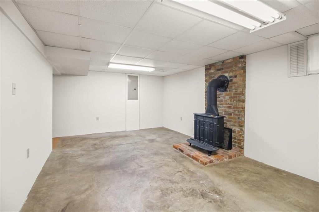 1702 S Pollard Avenue — photo 24