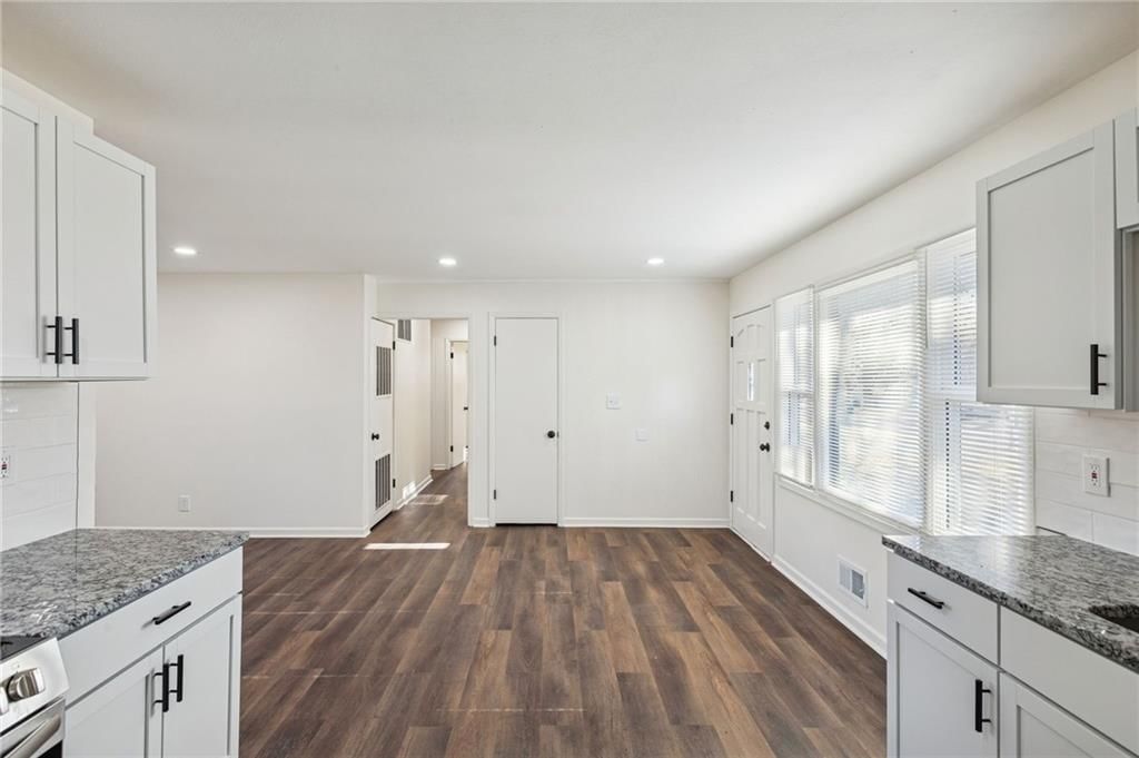 7706 E 110TH Street — photo 9