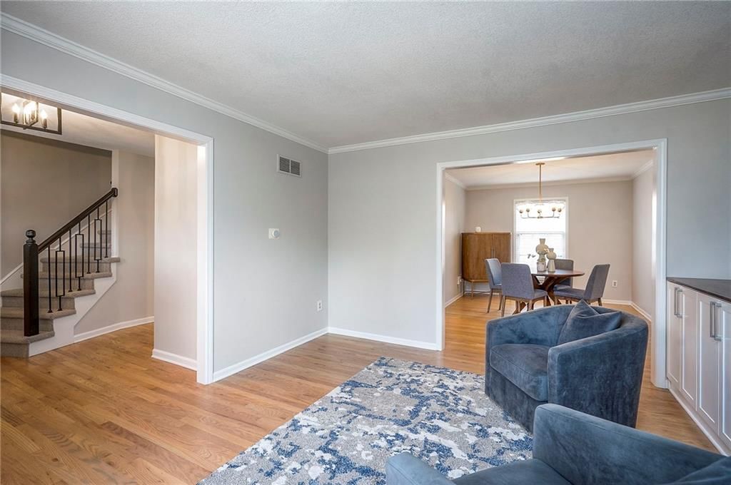 15113 Horton Street — photo 4