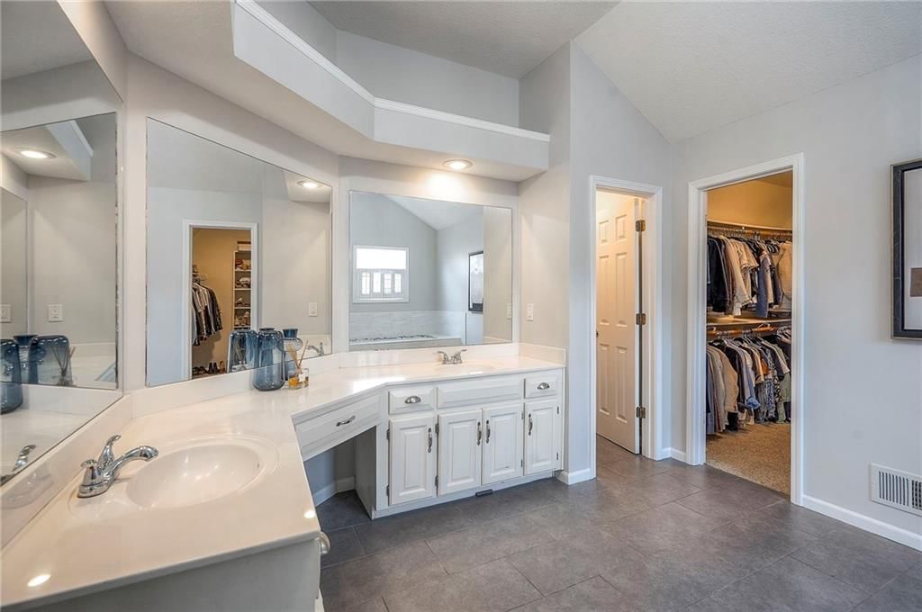 15113 Horton Street — photo 13