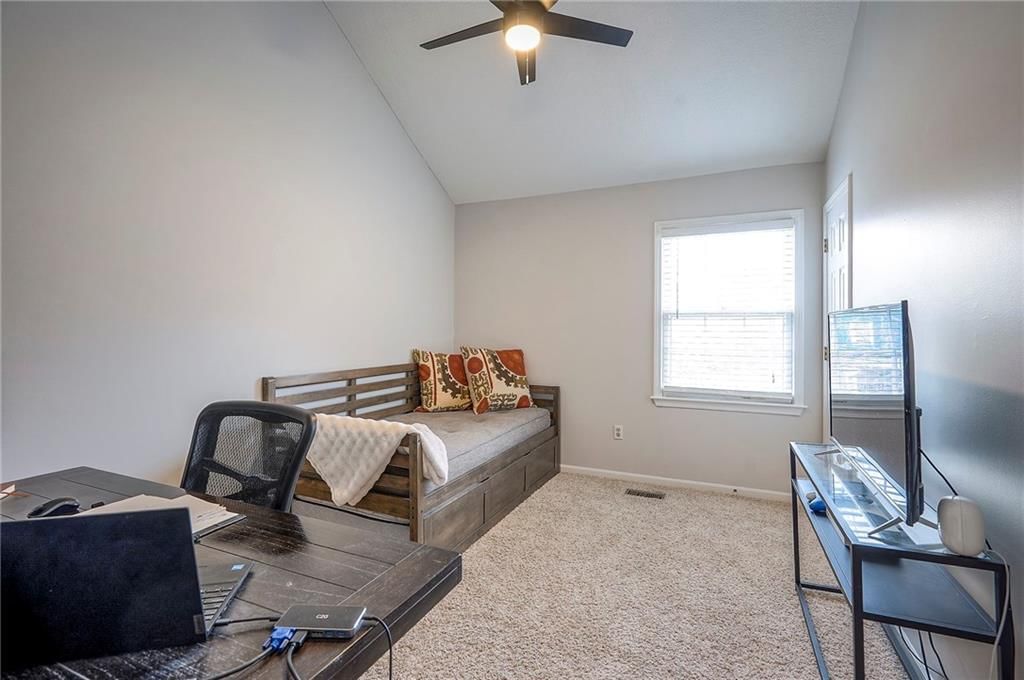 15113 Horton Street — photo 14