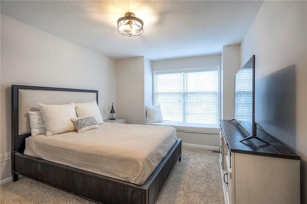 15113 Horton Street — photo 17
