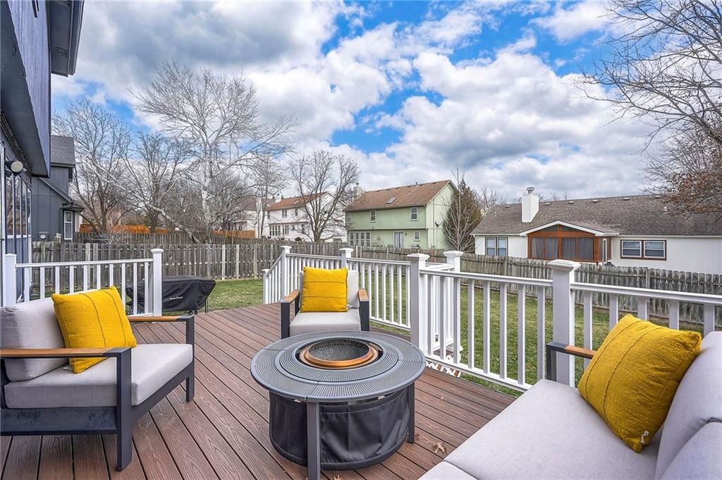 15113 Horton Street — photo 18