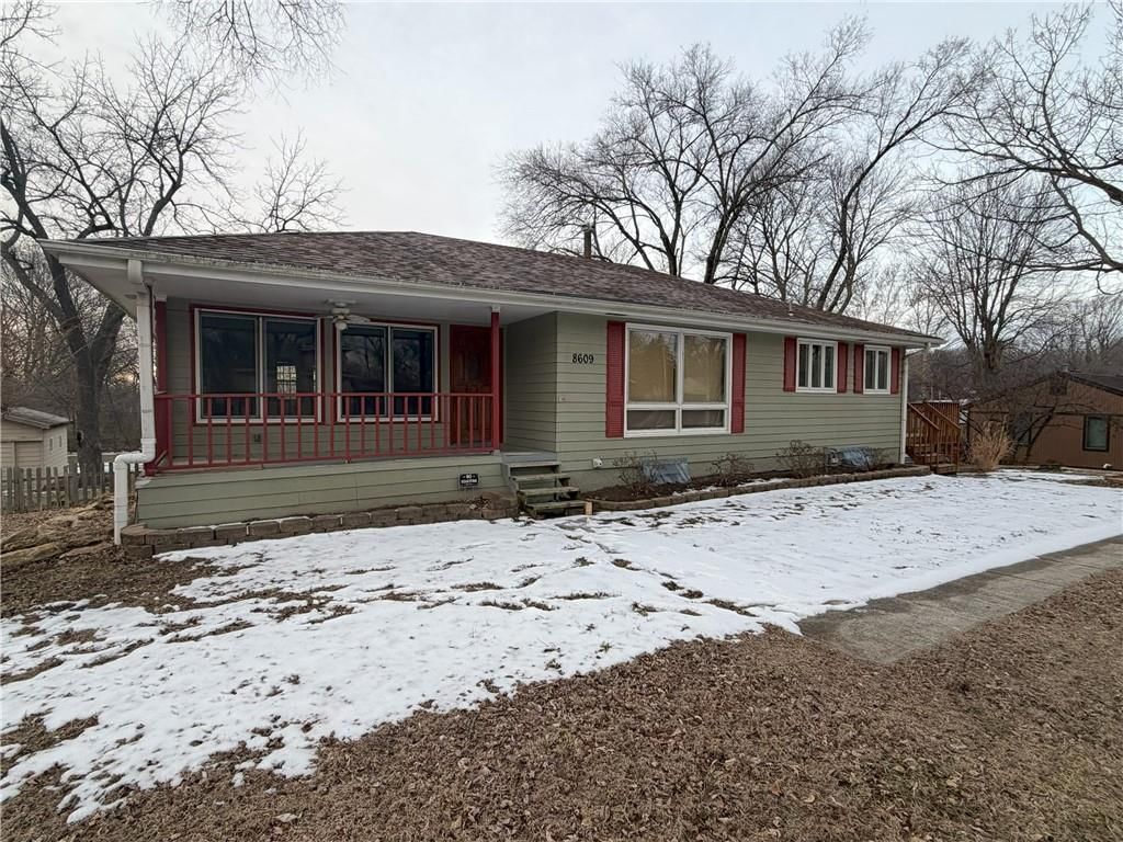 8609 E 116th Street — photo 2