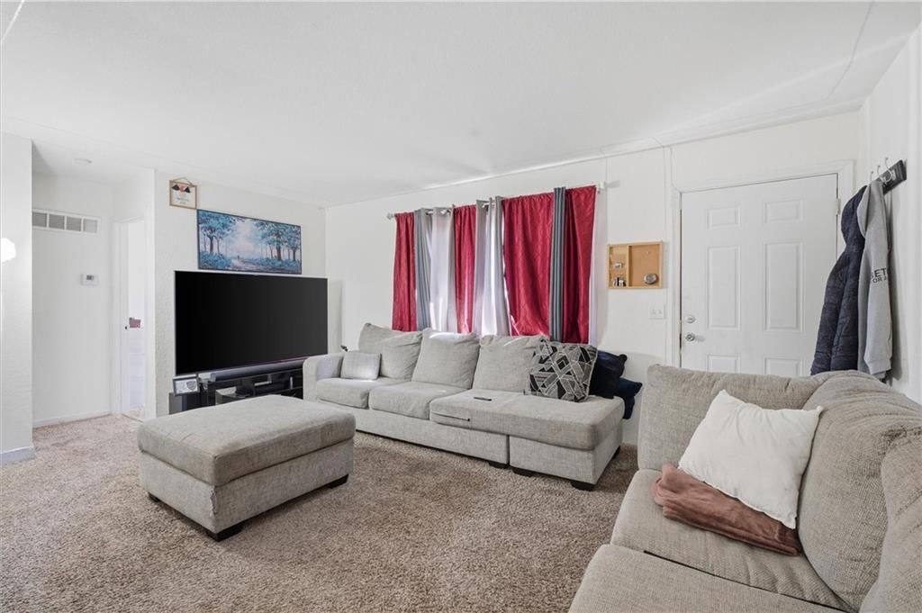 4828 N Tullis Drive — photo 3