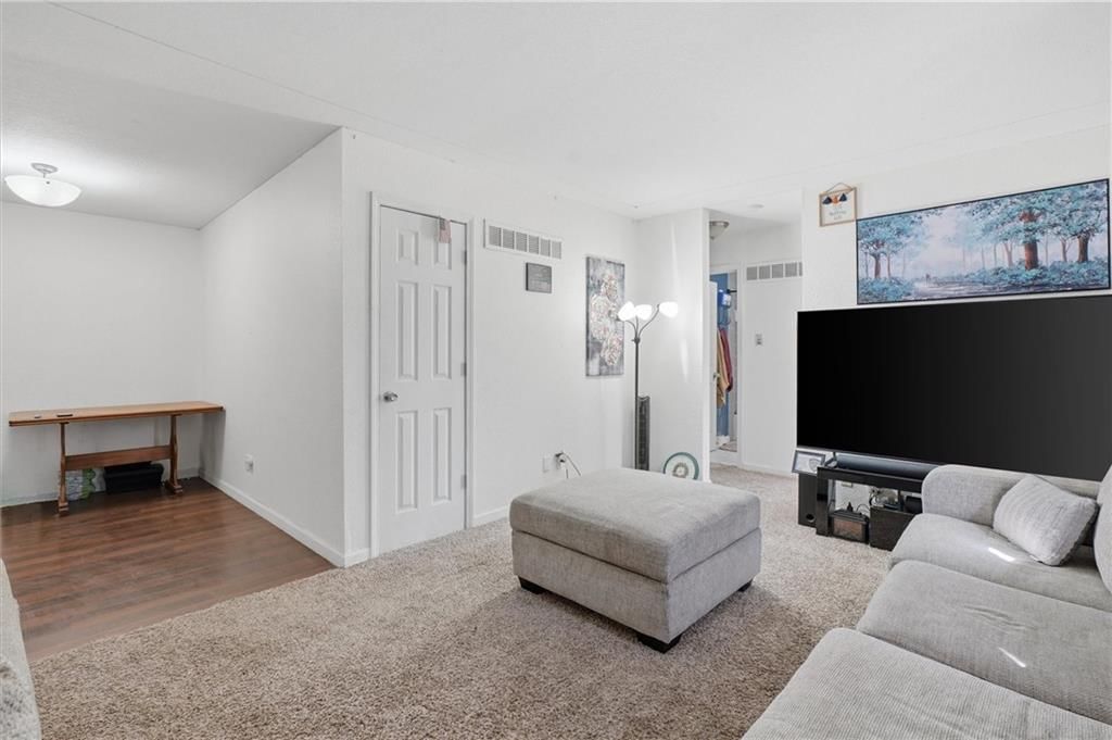 4828 N Tullis Drive — photo 4