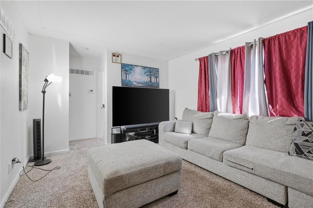 4828 N Tullis Drive — photo 5