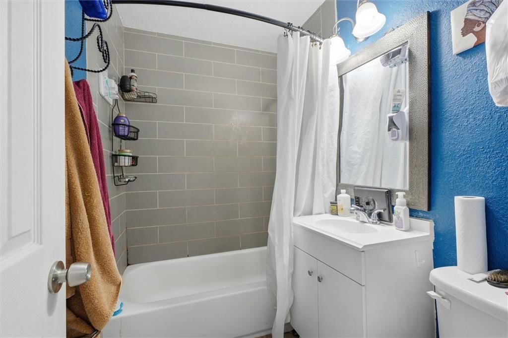 4828 N Tullis Drive — photo 11