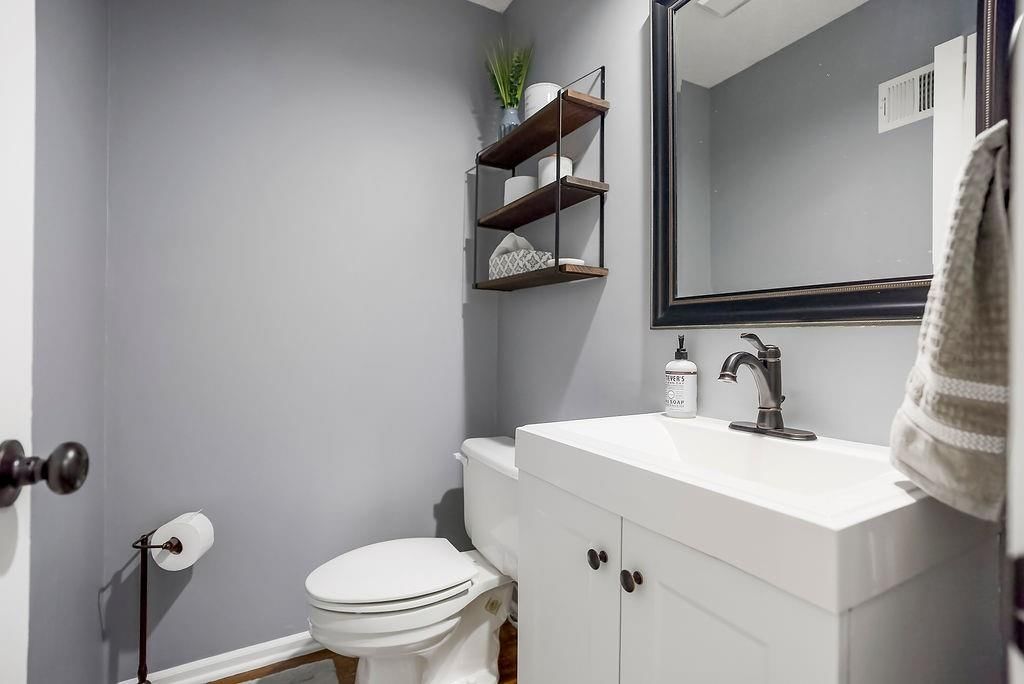 15142 Oakmont Street — photo 16