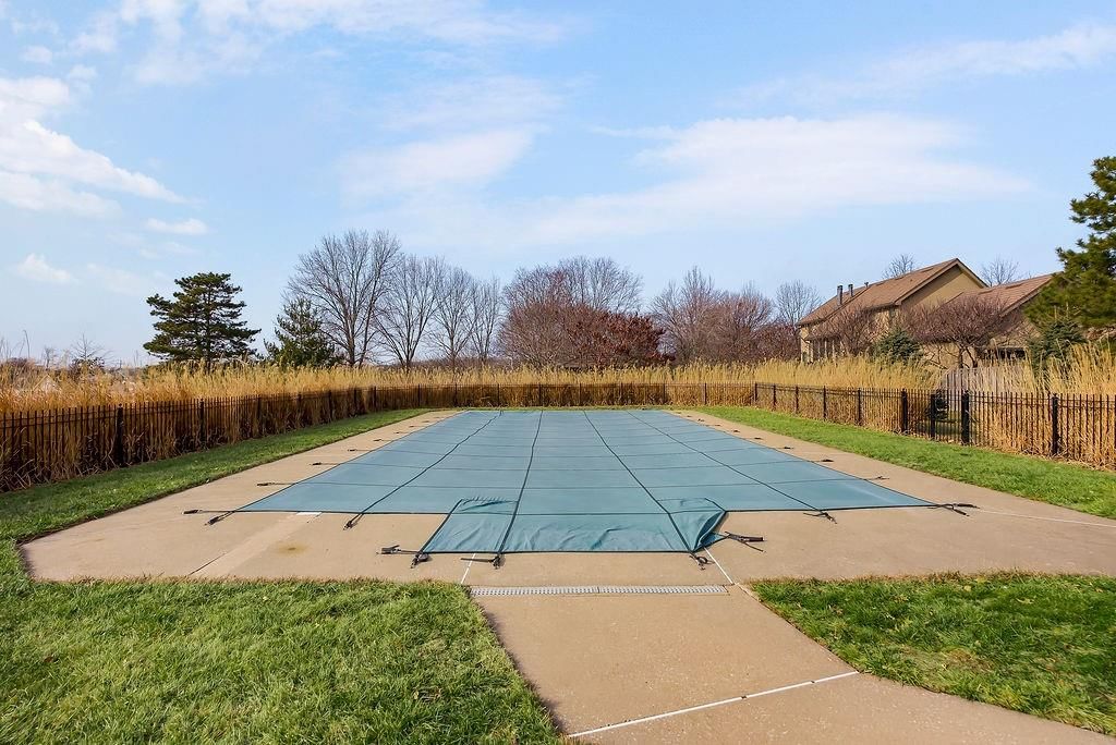 15142 Oakmont Street — photo 40