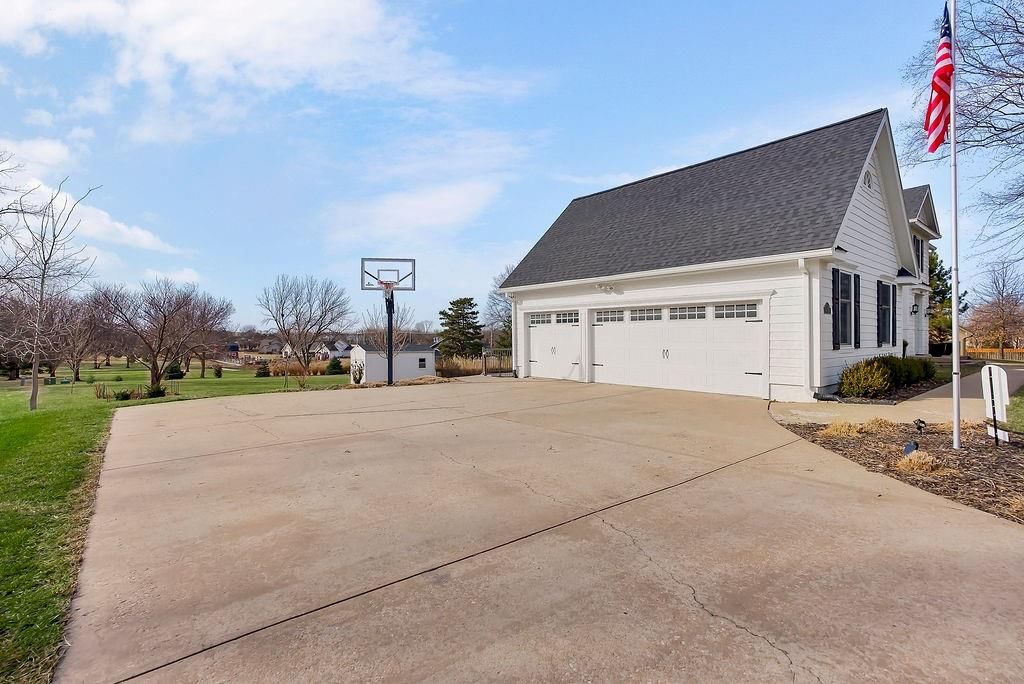 15142 Oakmont Street — photo 46