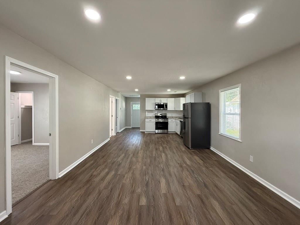 910 W Valley Street — photo 8