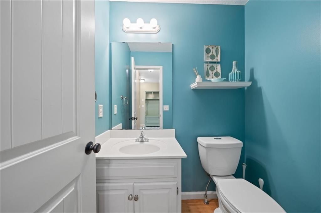 4038 N Hardesty Avenue — photo 11