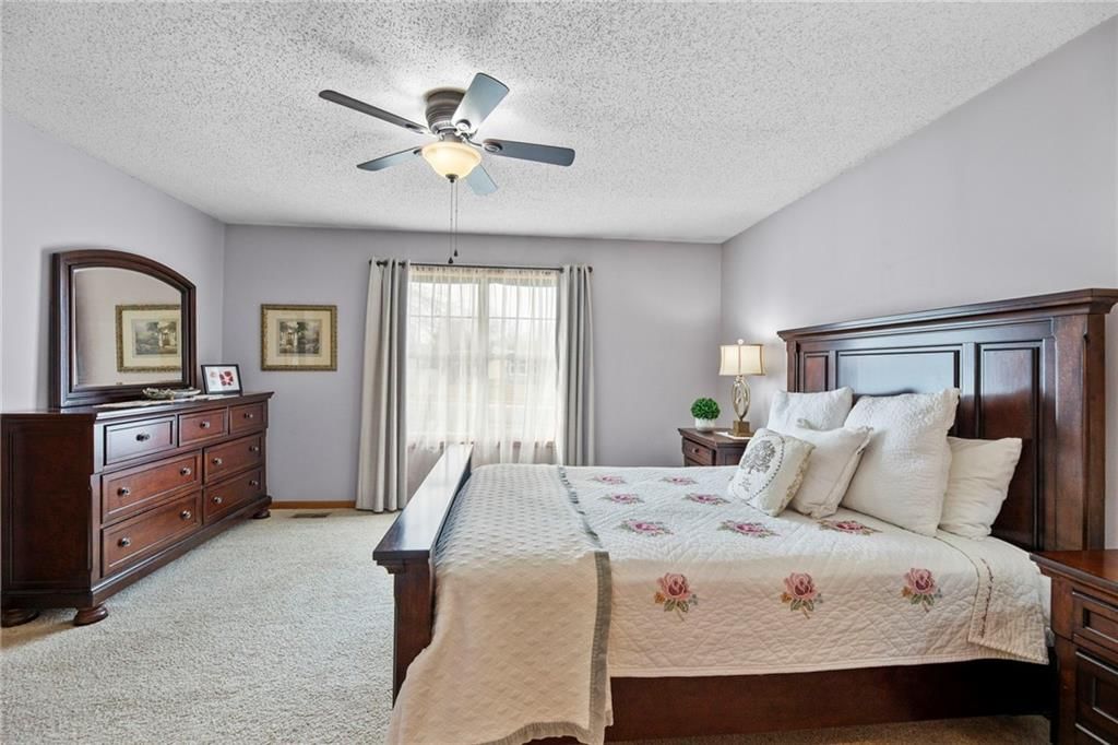 1053 SW 8th Circle — photo 11