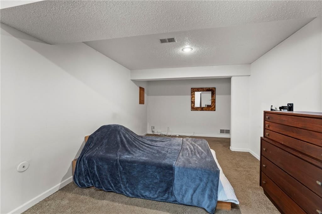 1053 SW 8th Circle — photo 17