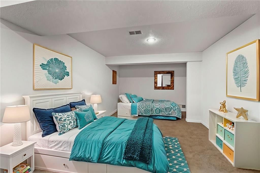 1053 SW 8th Circle — photo 18
